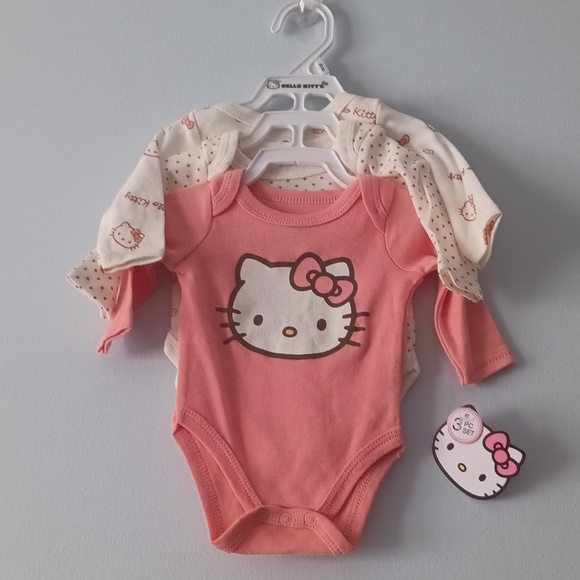 Hello Kitty Other - Hello Kitty Newborn 3-Piece Baby Set NWT